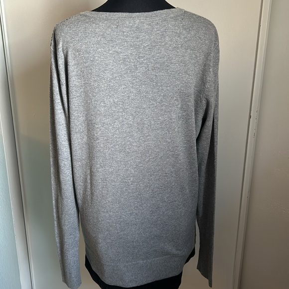 Merona Women's Soft and Cozy Gray Button Down Cardigan with Chevron Trimmed - Picture 8 of 9